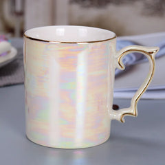 Pearl Glaze Gold Handle Mug