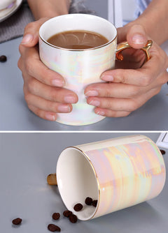 Pearl Glaze Gold Handle Mug