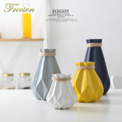 Nordic Porcelain Vase