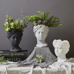Retro Venus Vase