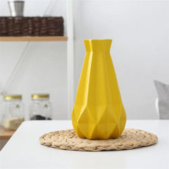 Nordic Porcelain Vase