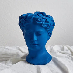 Retro Venus Vase